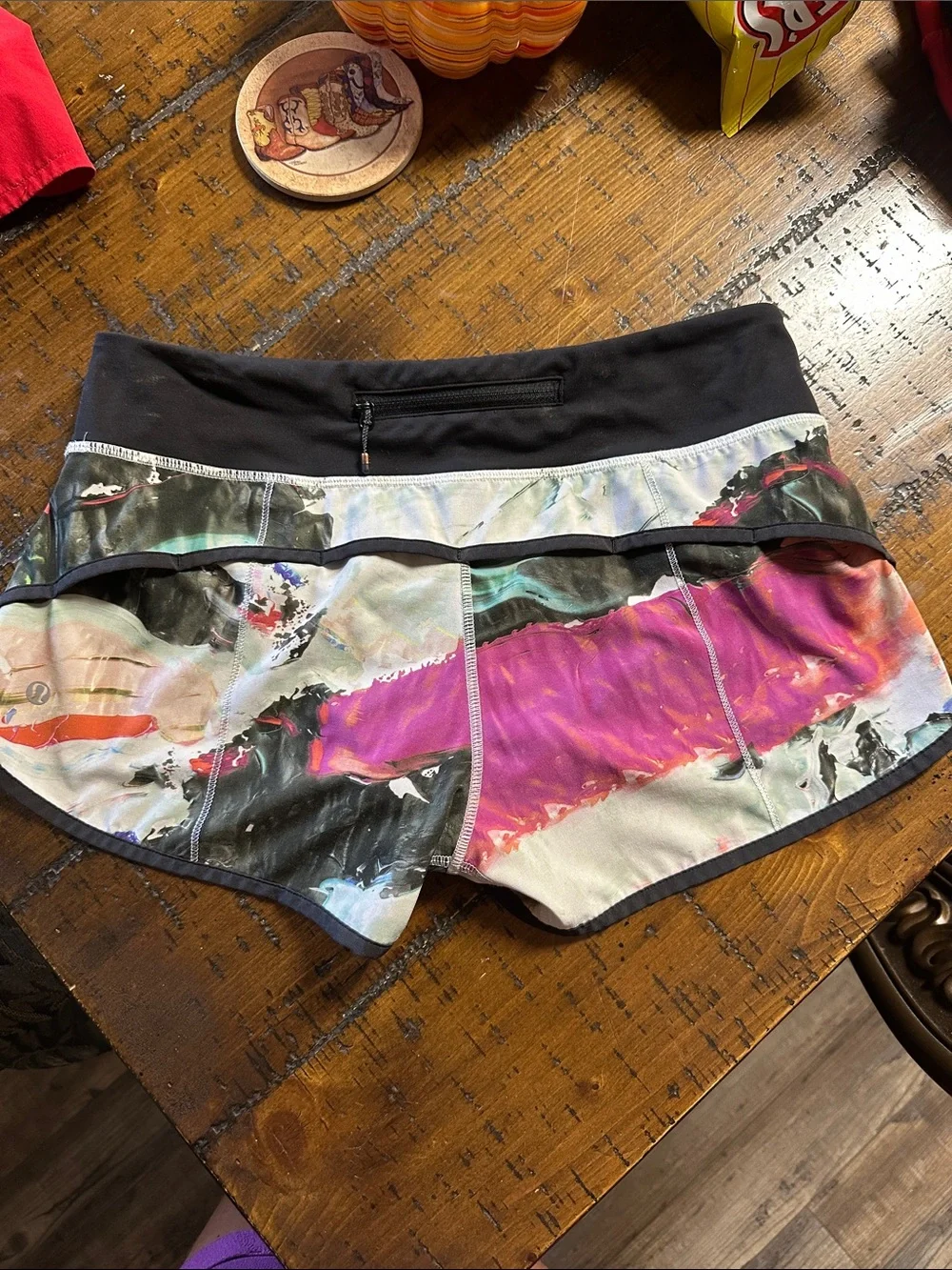 lululemon athletica  size 6  Women’s Black Multi-Color Athletic shorts